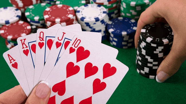 Thùng phá sảnh (Straight Flush)